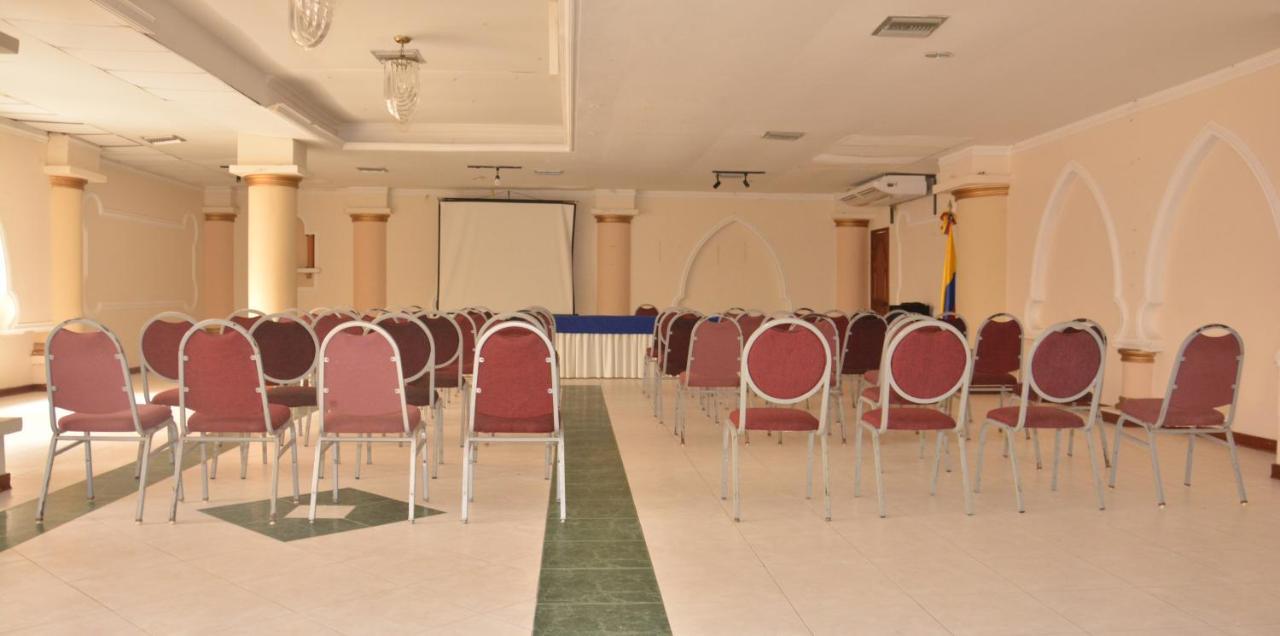 Maicao Internacional Hotel Екстериор снимка
