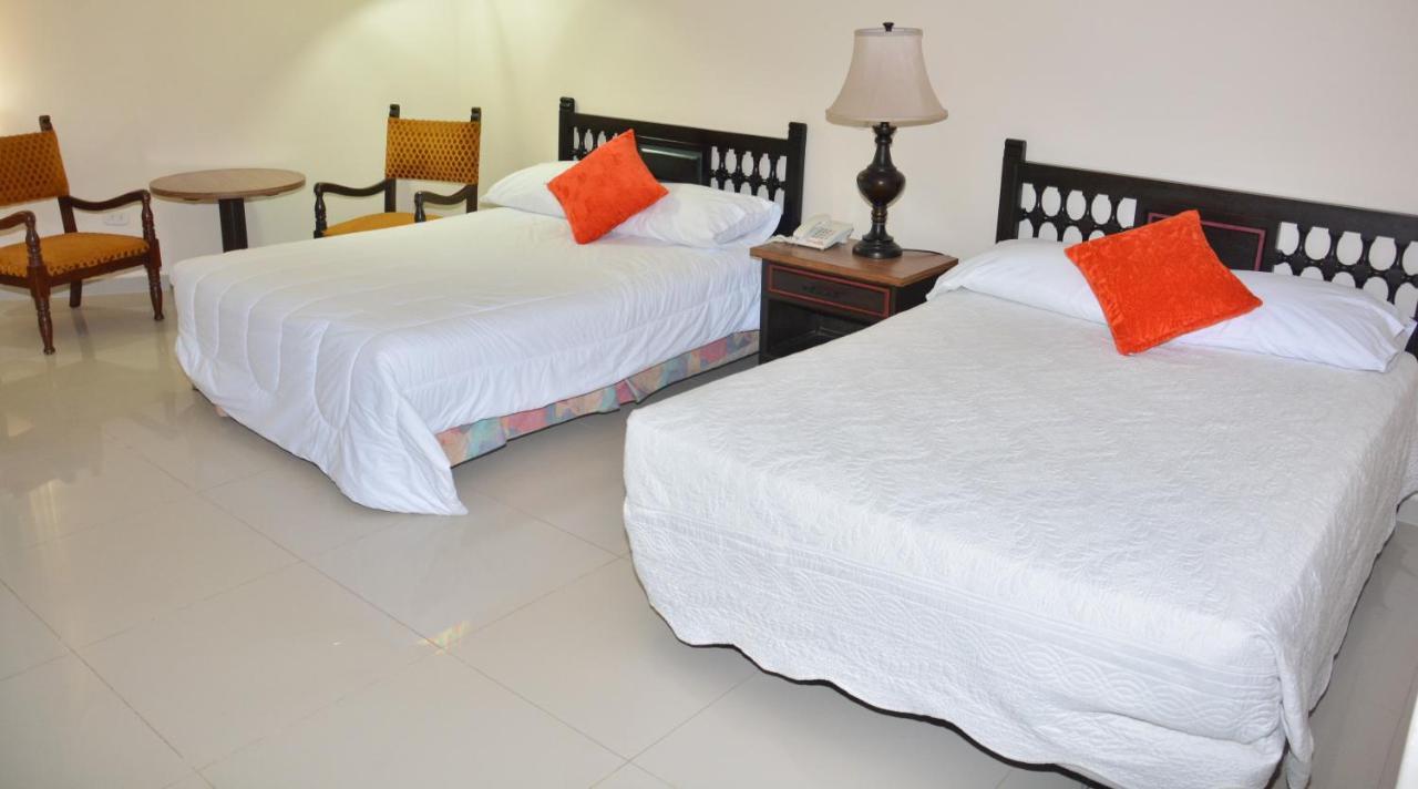 Maicao Internacional Hotel Екстериор снимка