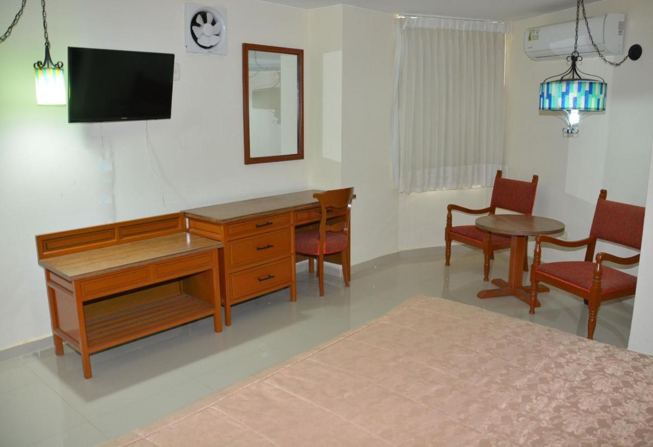 Maicao Internacional Hotel Екстериор снимка