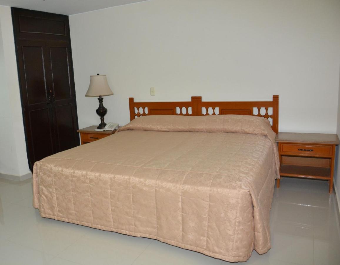 Maicao Internacional Hotel Екстериор снимка